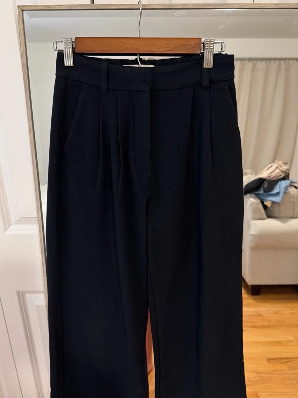 Abercrombie & Fitch Sloane Tailored Wide Leg Pant